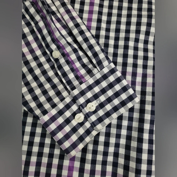 NWOT Kenneth Cole reaction button up - Picture 5 of 7